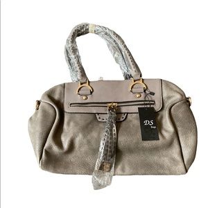 New with tags grey leather purse